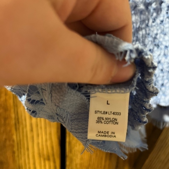 2/$30 Lace bralette large - Picture 3 of 4